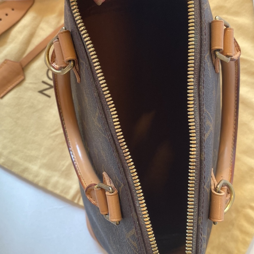 SOLD Authentic Louis Vuitton Alma Monogram pm Tote/ Shoulder bag - Picture 12 of 17